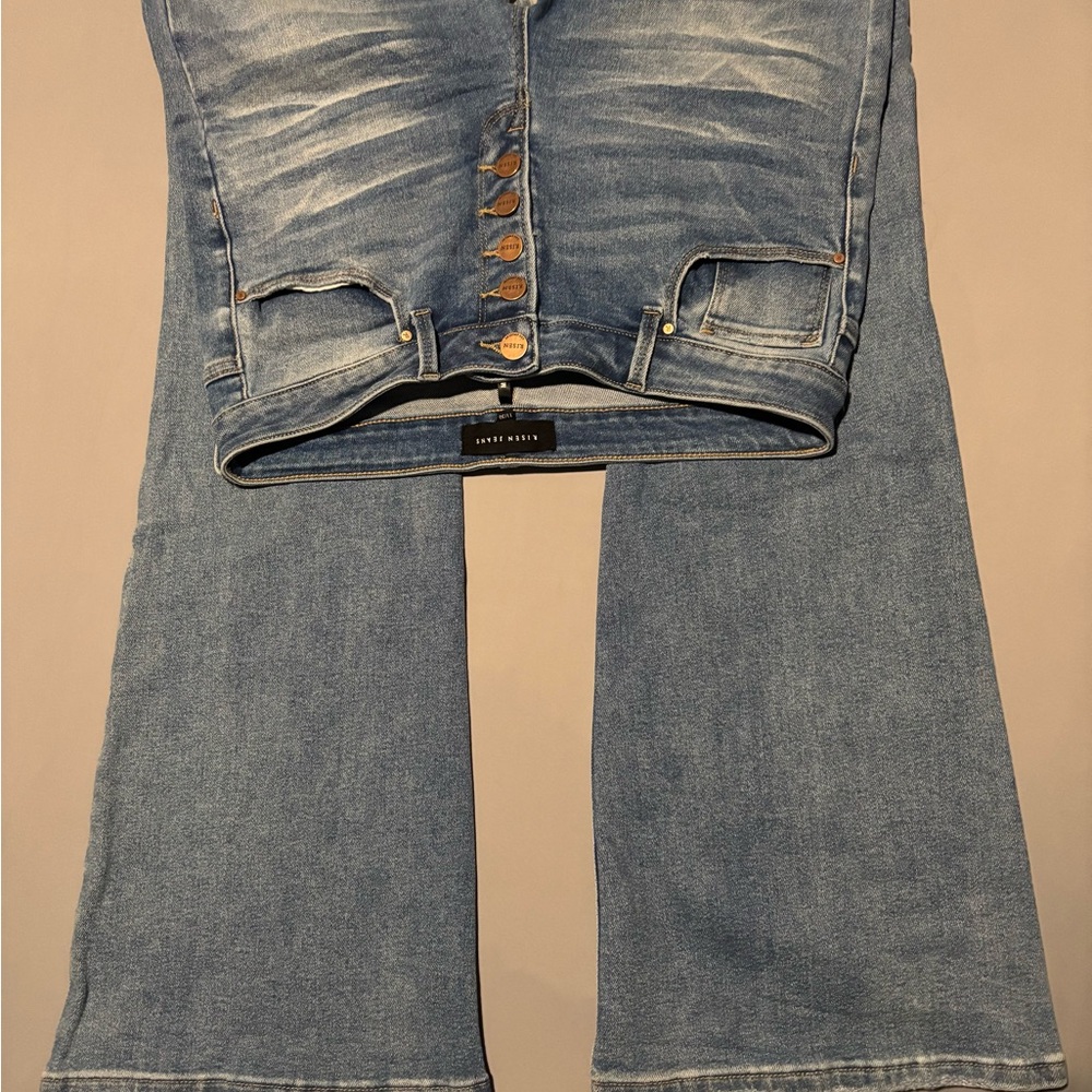 Blue Flare Wide Leg Jeans with Vintage Wash